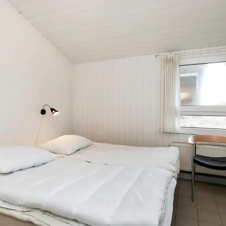 12 Person In Hj Rring * Lønstrup